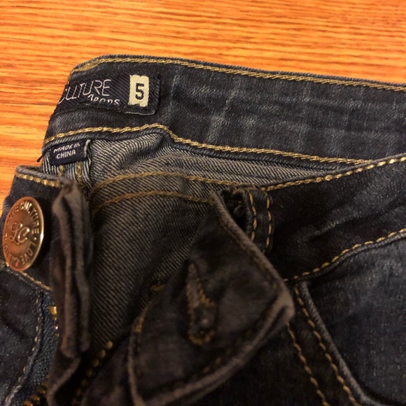 Jeans - Picture 2 of 2